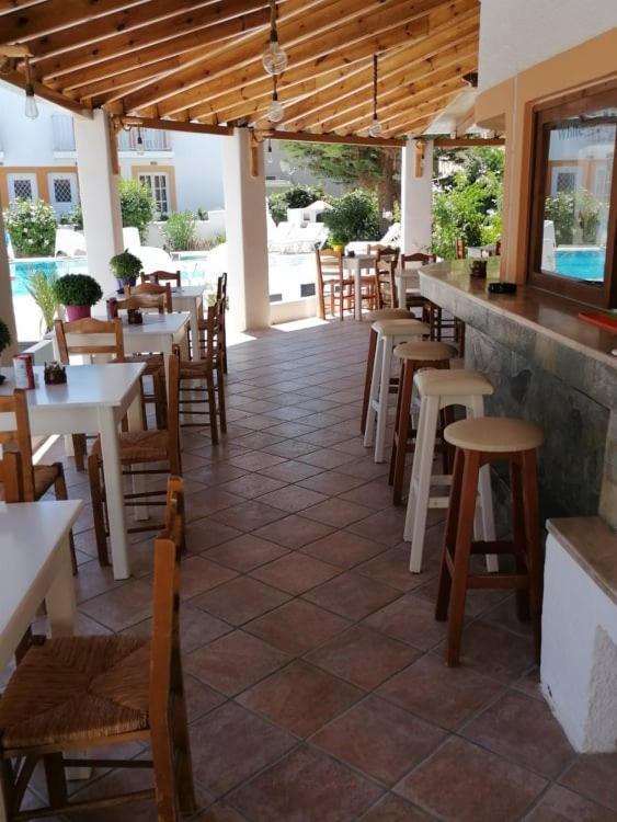 Katerina Apartments Kalymnos Town Exterior foto
