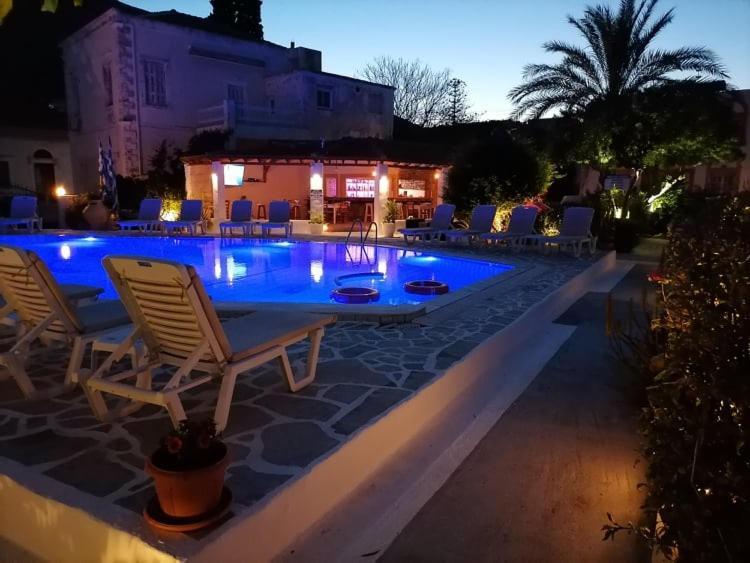 Katerina Apartments Kalymnos Town Exterior foto