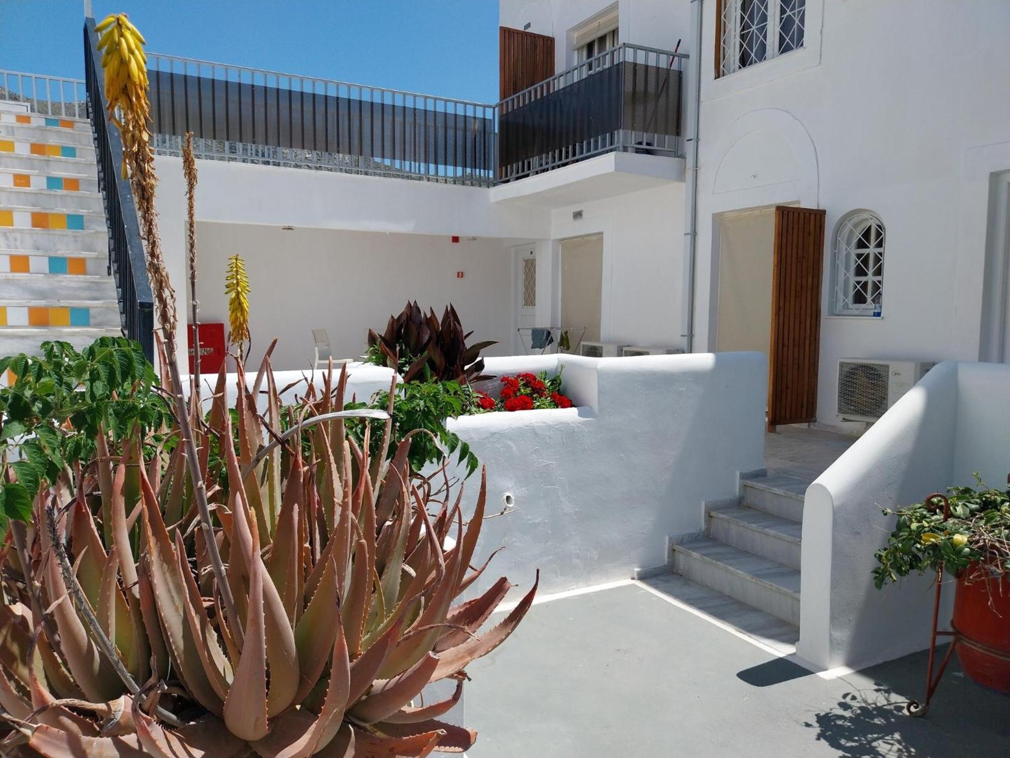 Katerina Apartments Kalymnos Town Exterior foto