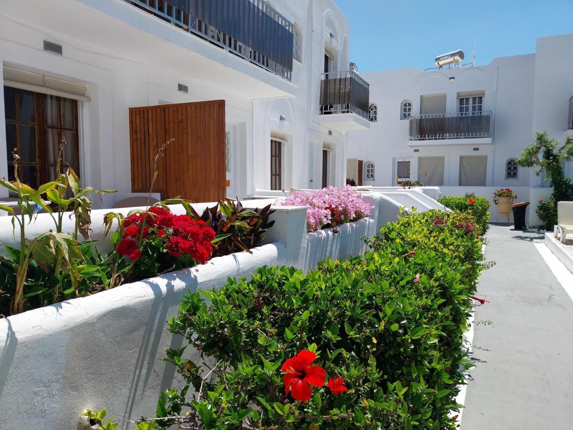 Katerina Apartments Kalymnos Town Exterior foto